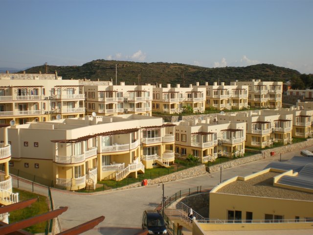 Lakeside Garden